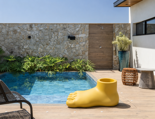 The foot planter-pool edition